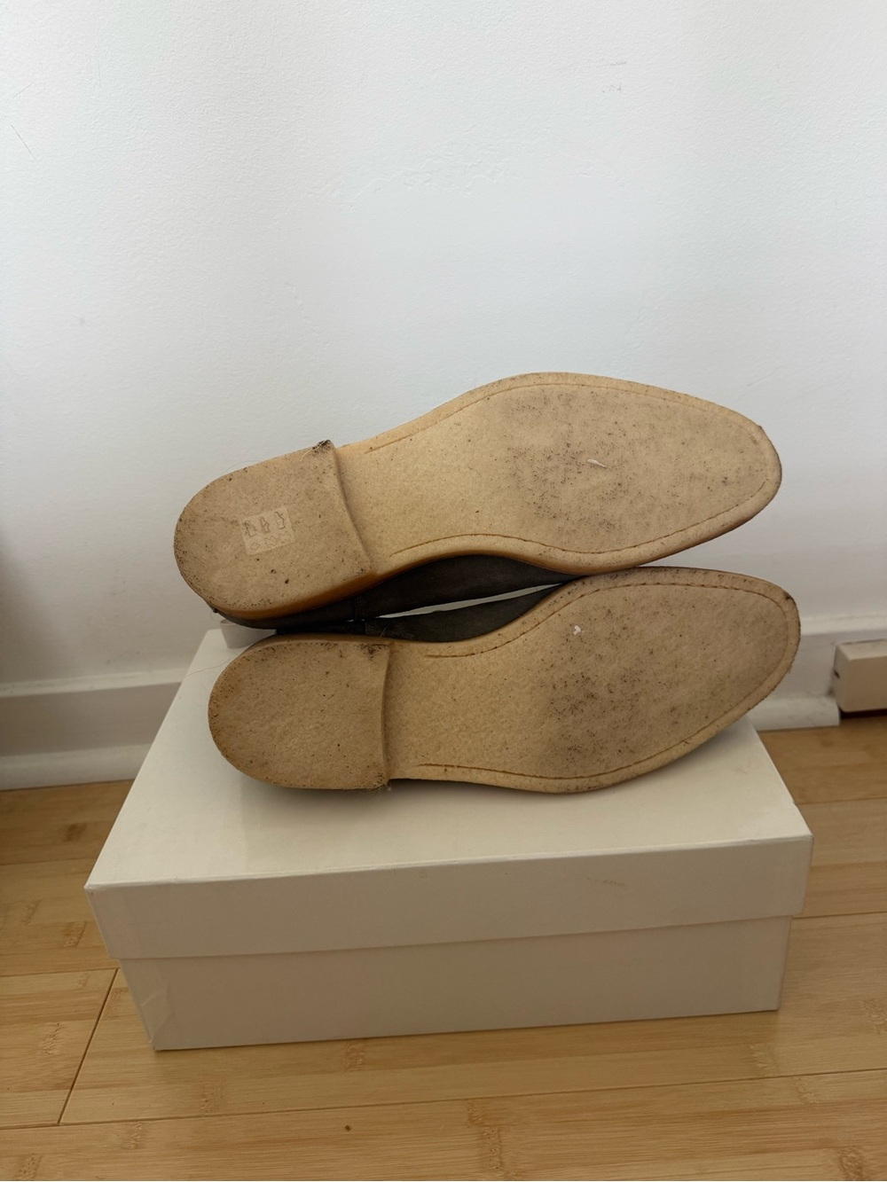 Common Projects Suede Gray Chelsea Boot size 44 - Picture 6 of 8